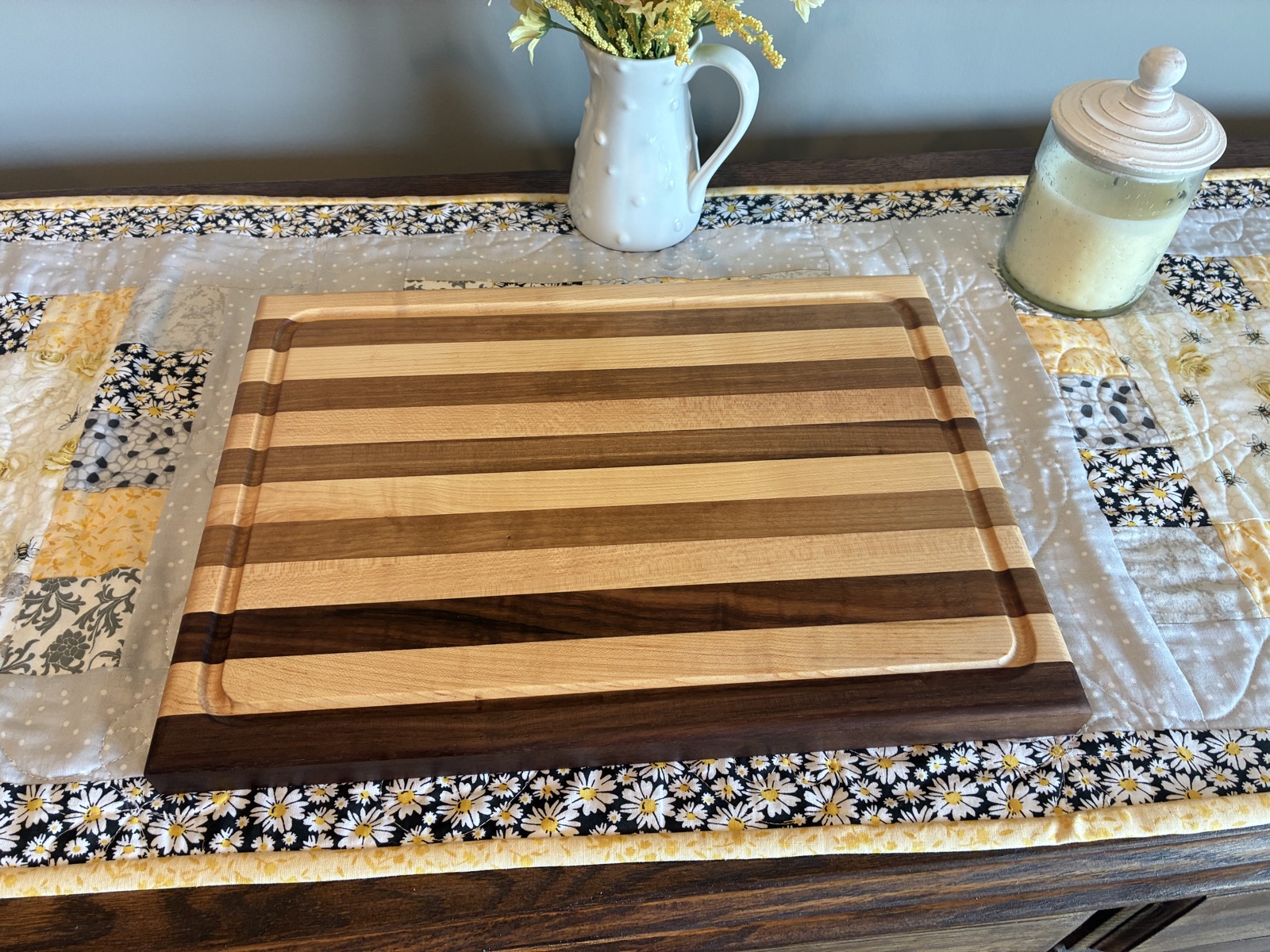 Walnut & Maple Edge Grain Board with Juice Groove — photo 2