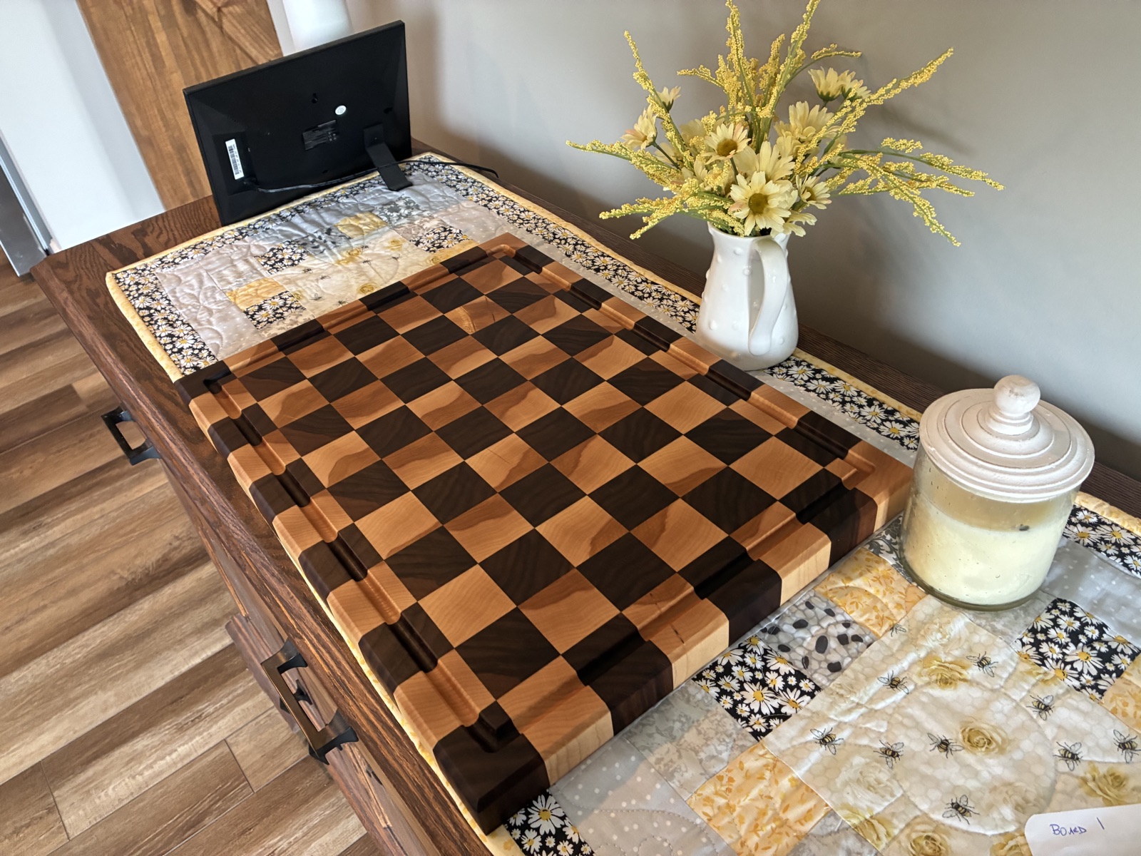 Walnut & Maple End Grain Cutting Board — Board 15 — photo 3